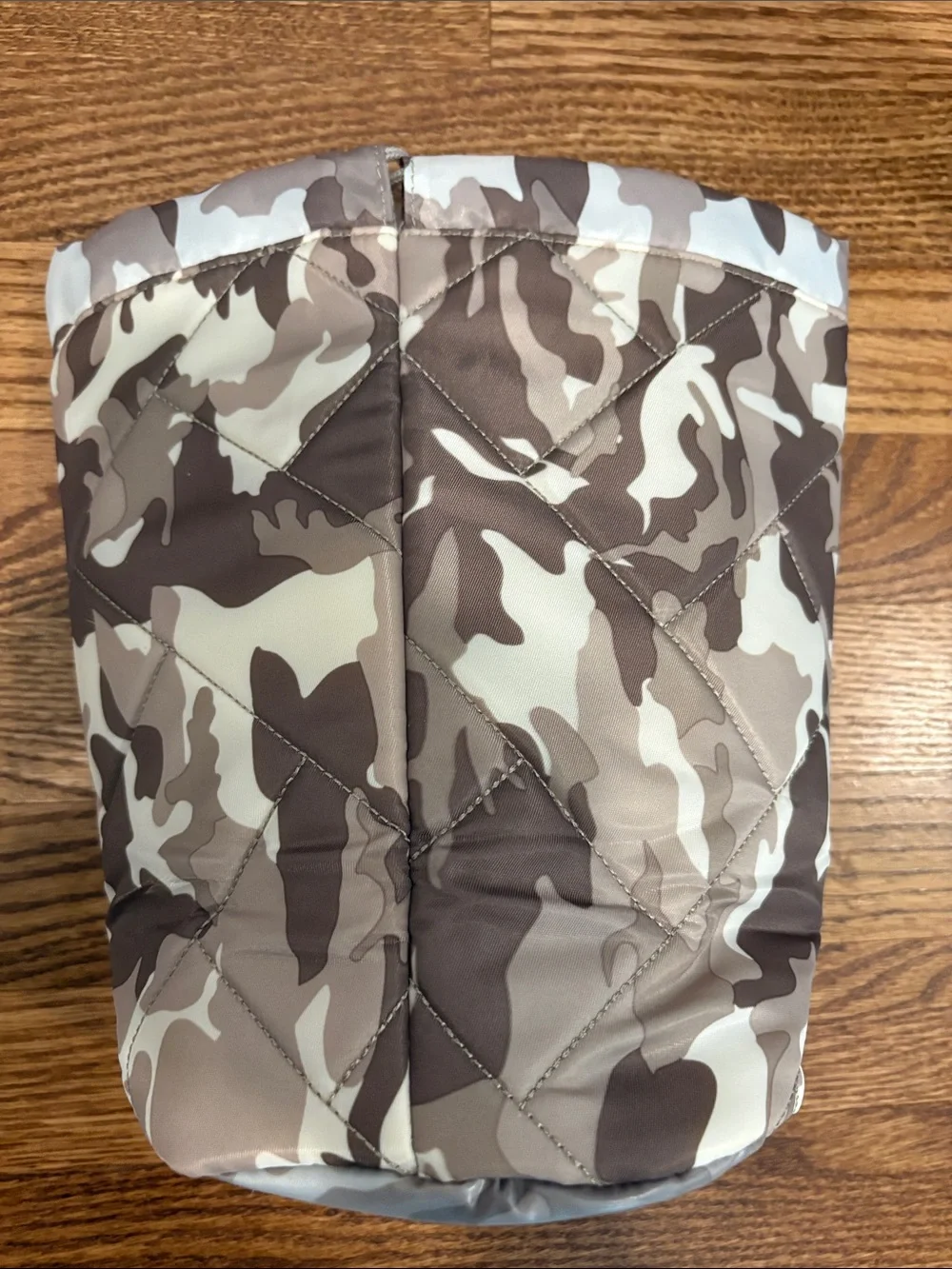 LUG - Tumbler Storage Pouch quilted Camo Taupe - Picture 3 of 5
